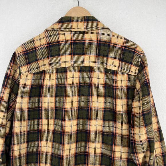 UNTUCKIT Shirt Mens M Speyer Heavy Flannel Brushed Plaid Lumberjack Cotton Green - Picture 6 of 14